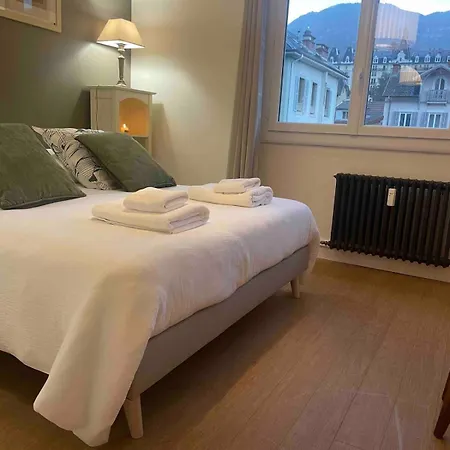 Spacieux Et Lumineux Appartement *