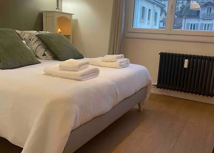 Spacieux Et Lumineux Appartement *